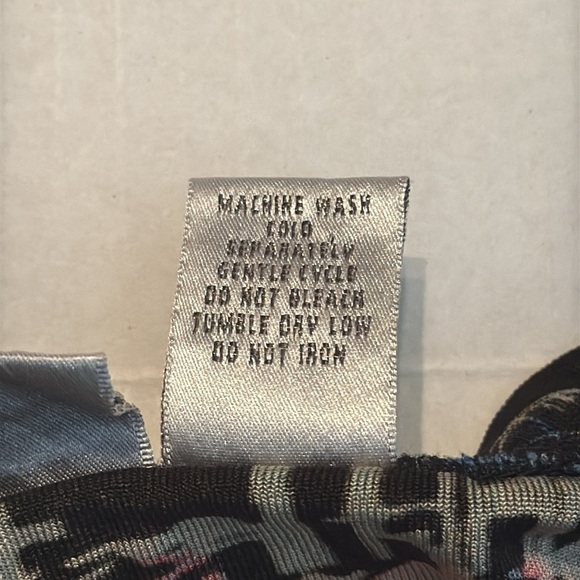 Chico's Travelers Novelty Sea Themed Print Wide Leg Crop Pants Size S - Picture 7 of 8